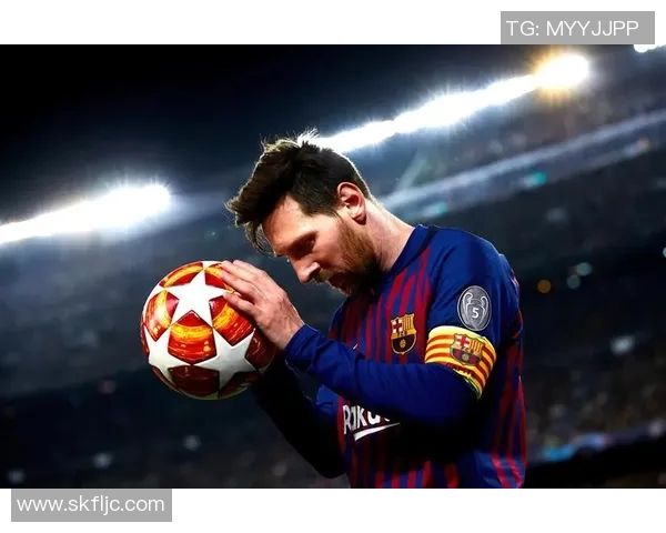 聚焦世界足坛巨星与球星荣耀时刻全景解读